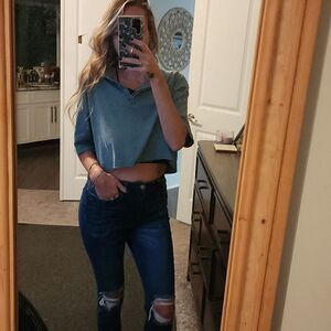 American Eagle Cropped Shirt
